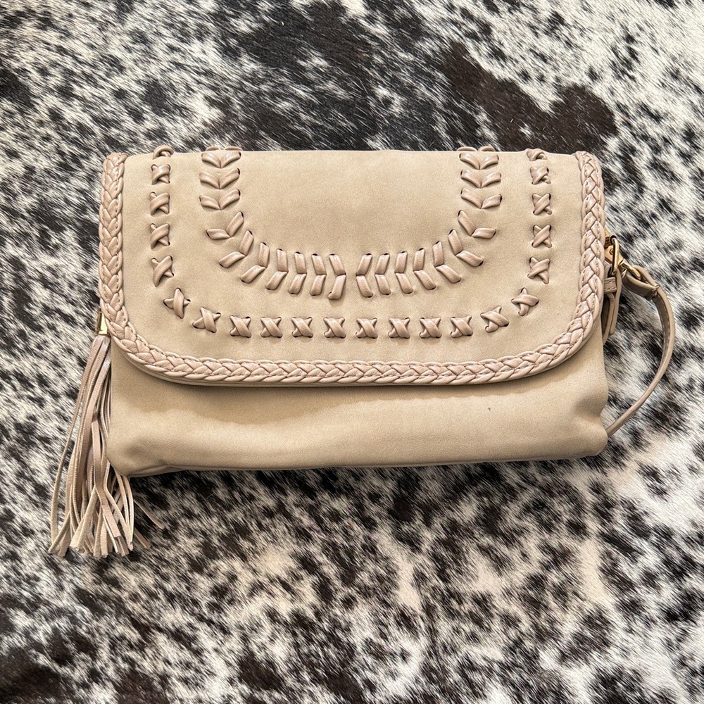 Elegant Beige Clutch with Tassel